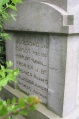 Warlencourt-Eaucourt monument aux morts détail1.jpg