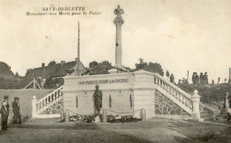 Monument aux morts de Savy-Berlette