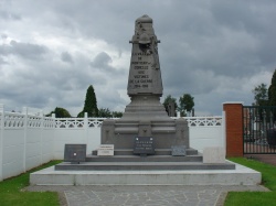 Montigny-en-gohelle monument aux morts.jpg