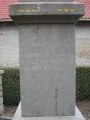 Grigny monument aux morts5.jpg