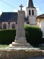 Quesnoy-en-Artois monument aux morts2.jpg