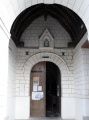 Recques portail église.jpg