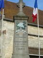 Magnicourt-en-Comté monument aux morts2.jpg