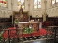 Neuville sous Montreuil église autels.jpg