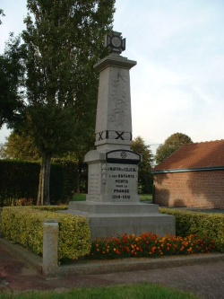 Saint-Martin-sur-Cojeul monument aux morts.jpg