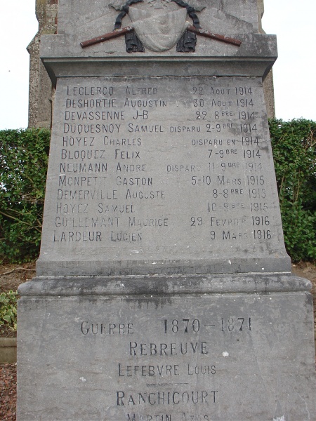 Fichier:Rebreuve-Ranchicourt Monument aux morts 03.JPG