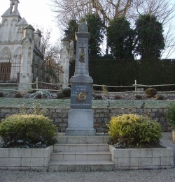 Ruitz - Monument aux morts.JPG