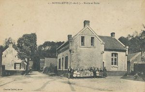 Mairie et école - Carte postale ancienne