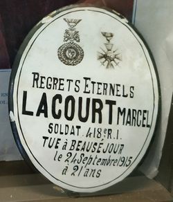 Plaque émaillé à Marcel Lacourt