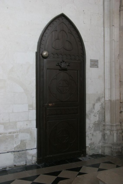 Fichier:Auxi-le-Château église (39).JPG