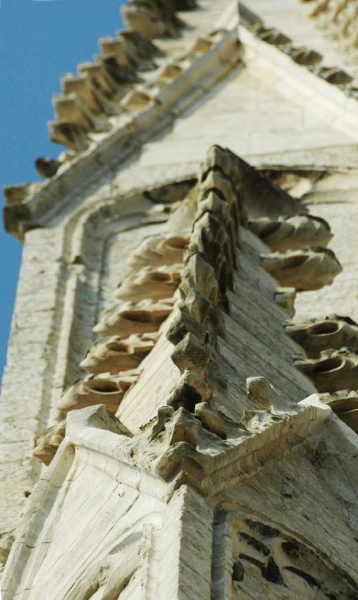 Fichier:Saint-Omer cathédrale détail.JPG