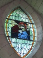 Neuville-saint-vaast vitrail christ embrassant poilu.jpg