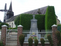 Saint-Michel-sous-Bois monument aux morts.jpg