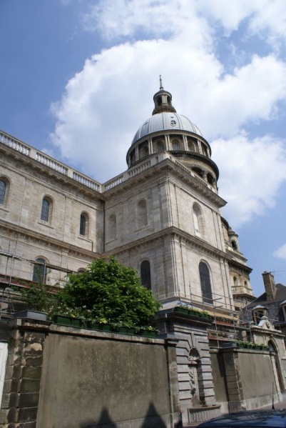 Fichier:Boulogne cathédrale (2).jpg