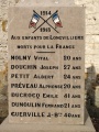Longvilliers monument aux morts 2.jpg