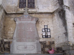 Saint-Denoeux monument aux morts.jpg