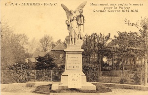 Lumbres Monument aux morts.jpg